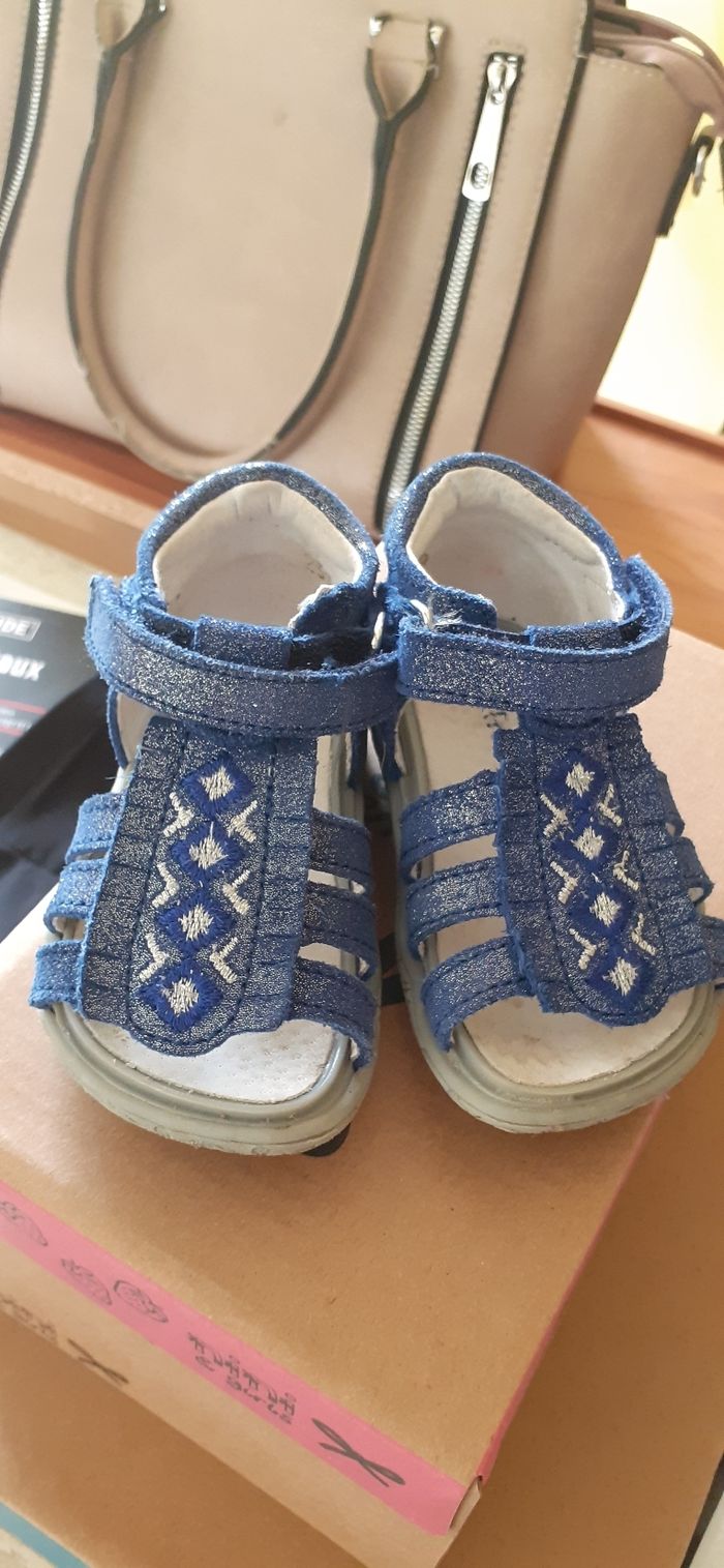 Chaussures fille été 19