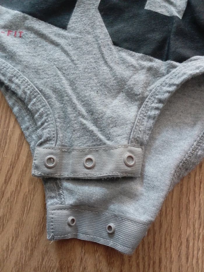 Bodie dri-fit 0-6 mois 🌹 - photo numéro 2