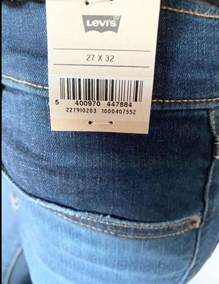 Jean Levi’s Mile High Super Skinny – Taille 27/32 – Bleu moyen – Neuf avec étiquette - photo numéro 18