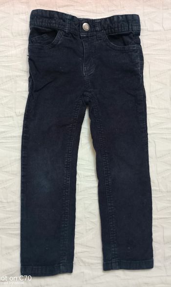 La halle pantalon velours fin bleu marine