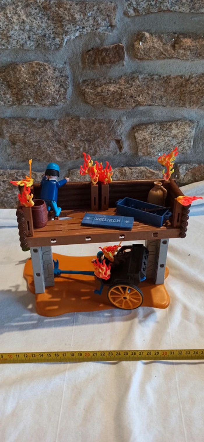Entrée de fort avec nordistes attaqués playmobil - photo numéro 8