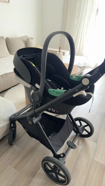 Cybex Eos + base isofix