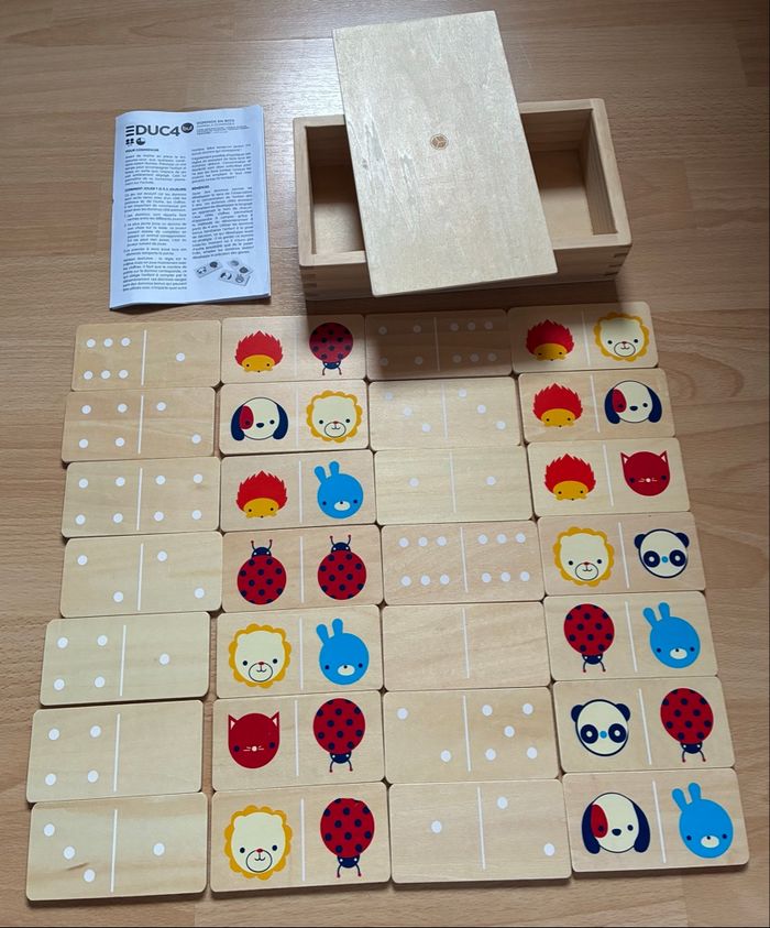 Dominos en bois - photo numéro 2