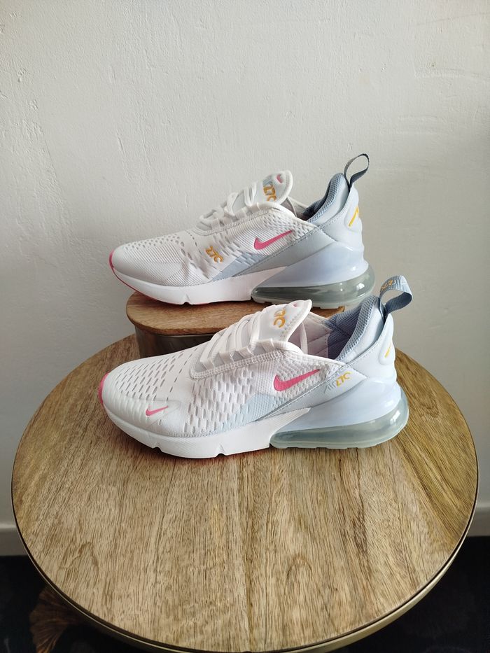 Baskets Nike T 38,5