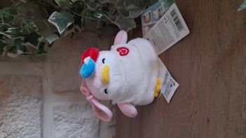 Peluche porte-clés Miniso neuve Mini Family Pingouin Série France