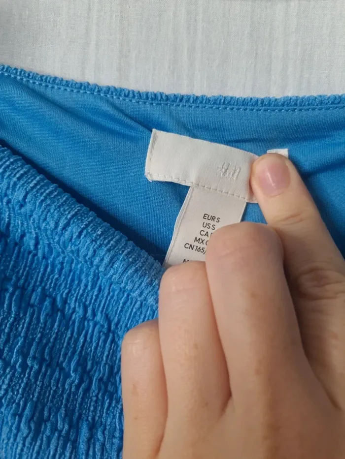 Haut bleu h&m - photo numéro 3