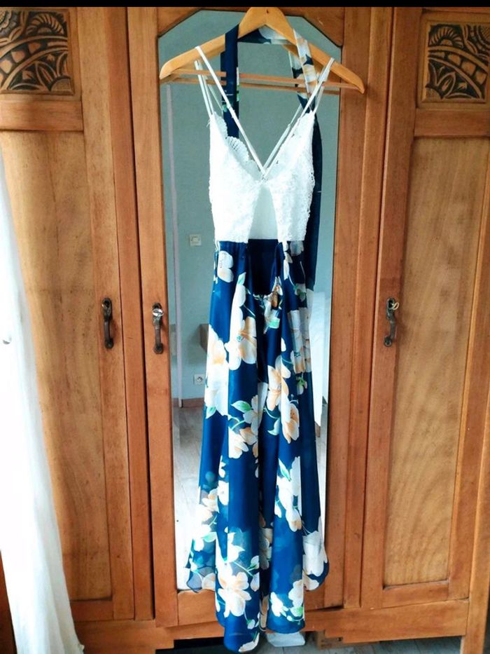 Robe longue asymétrique - S = XS - Parfait État - photo numéro 7