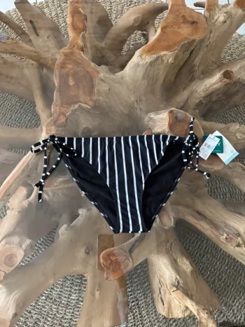 Bas de maillot de bain Roxy ficelles rayé noir blanc