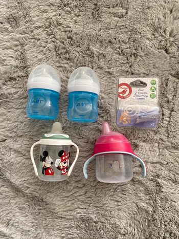 Lot biberons / gourdes