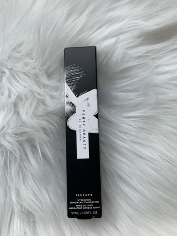 Fond de teint pro filt’r Fenty Beauty