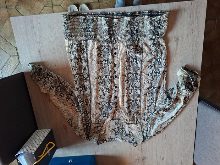 Blouse femme transparente imprimer serpent