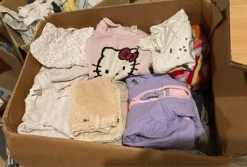 Lot de +45 vêtements taille 12 mois