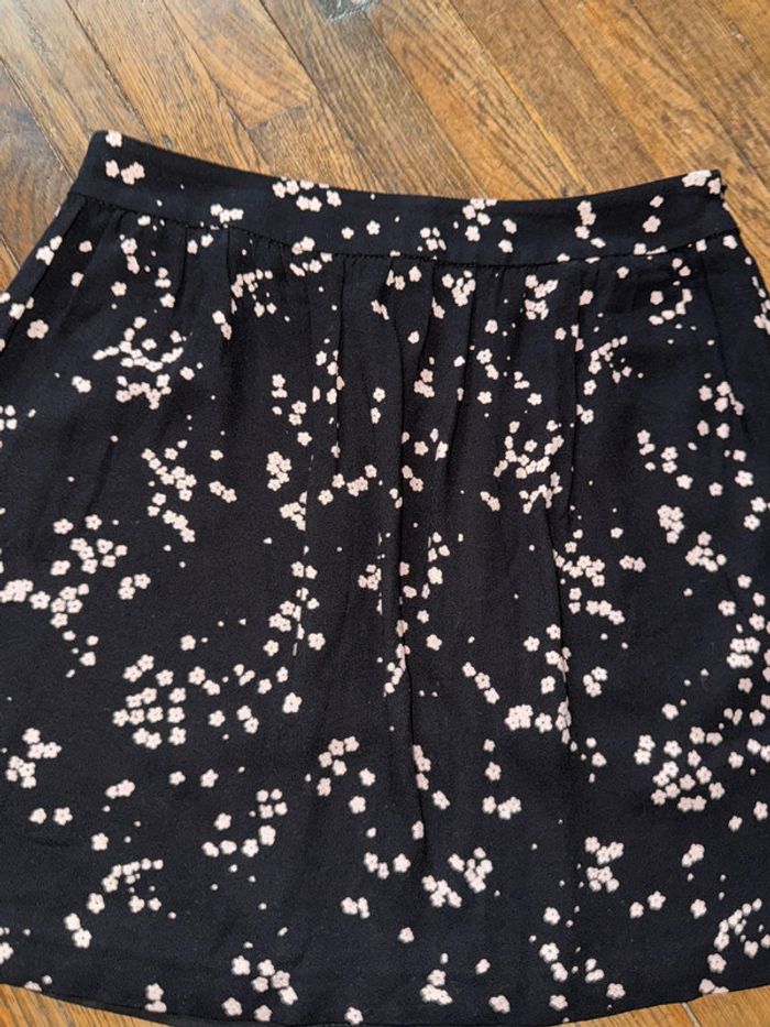 Jupe Pablo Taille 36 Valeur 135 euros - photo numéro 2