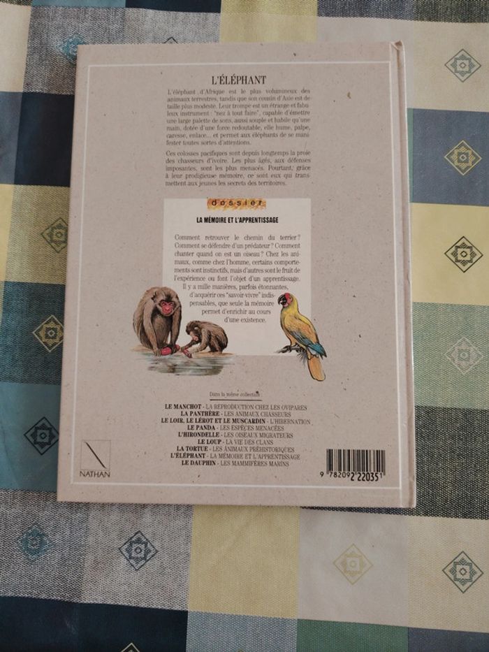 Livre sur l'éléphant - photo numéro 2