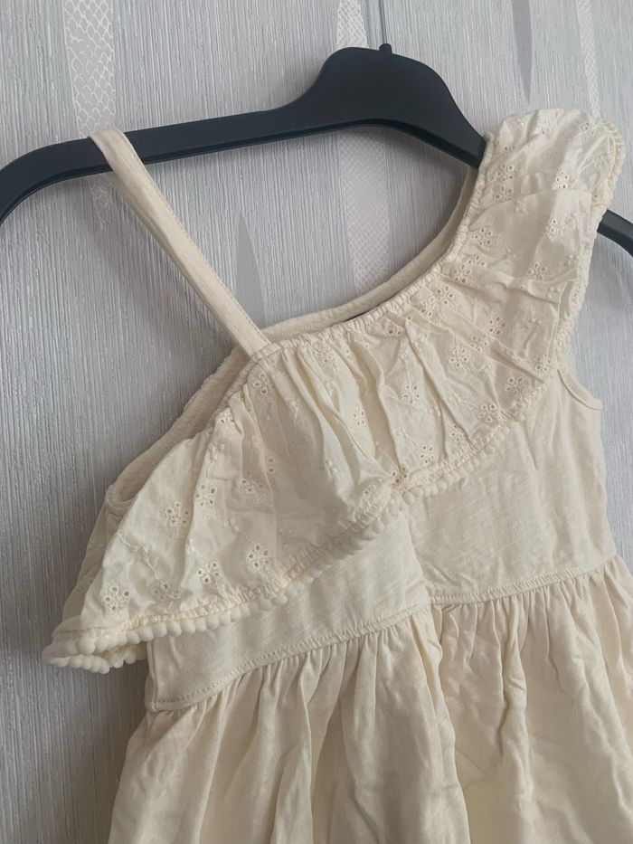 Robe - photo numéro 3