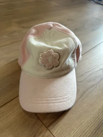Casquette fleur