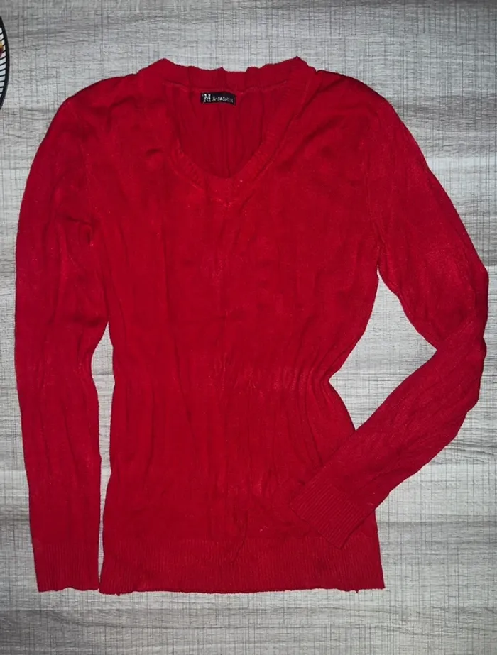 Pull rouge