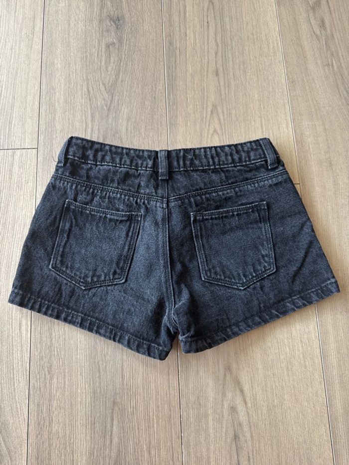 Short fille en jeans noir T. 10 ans - photo numéro 2