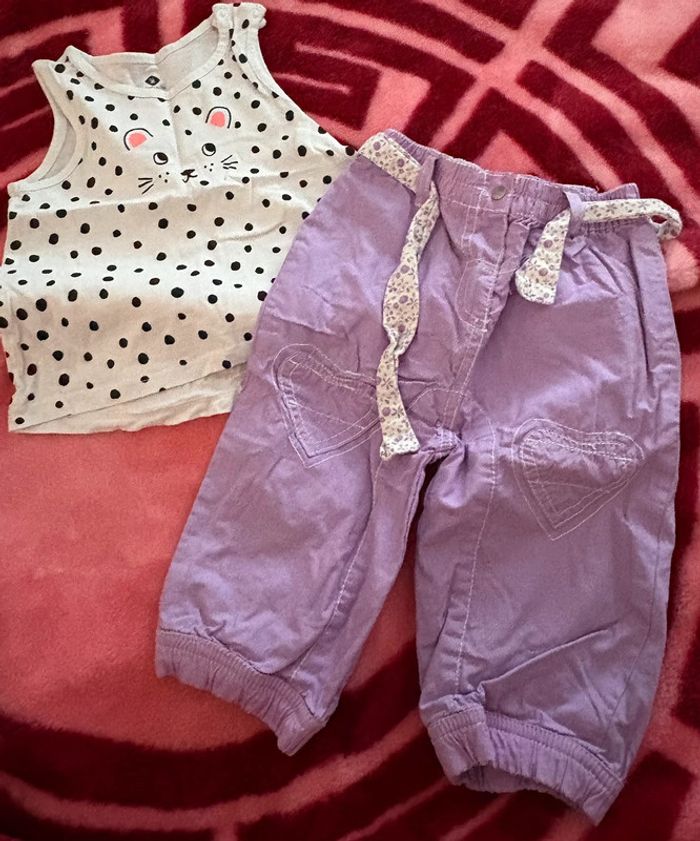 Ensemble violet et blanc 12 mois
