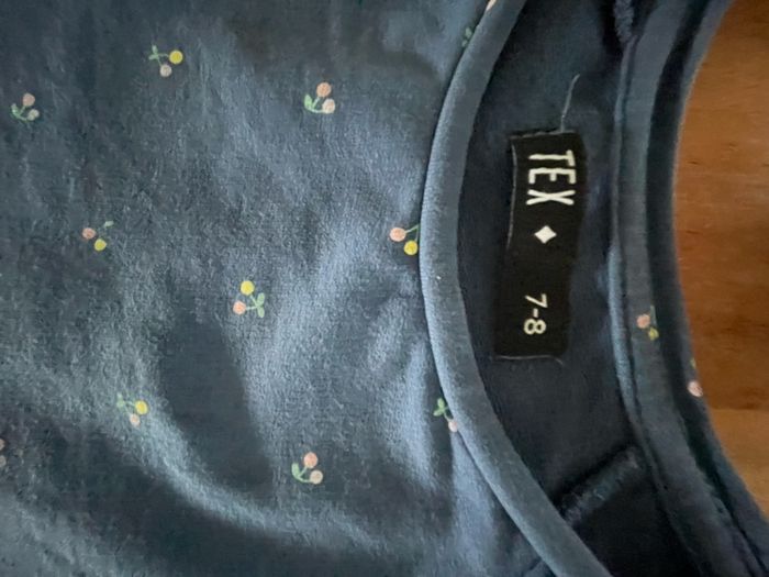 Lot taille 7/8 ans - photo numéro 10
