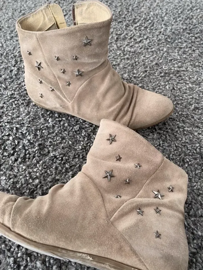 Bottines beige étoiles