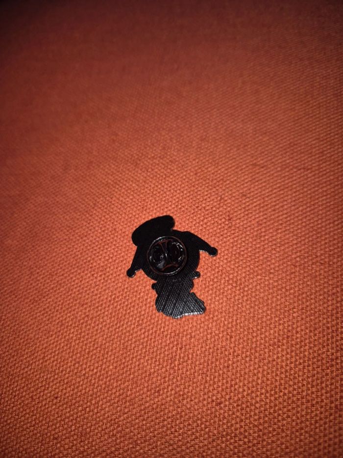 Broche kuromi hello kitty - photo numéro 2