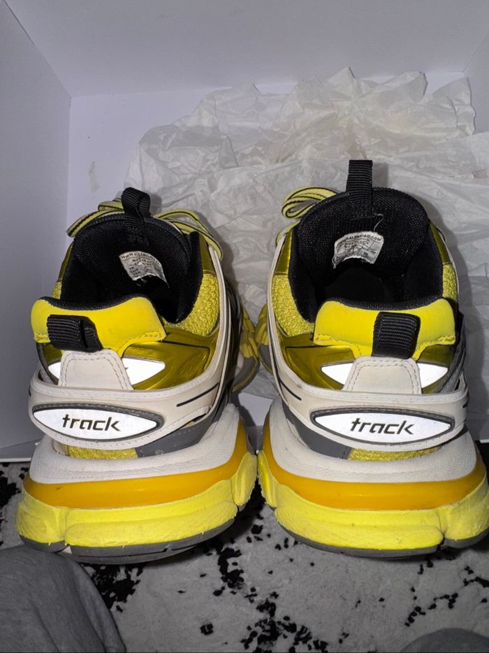Balenciaga track jaune 39 - photo numéro 5