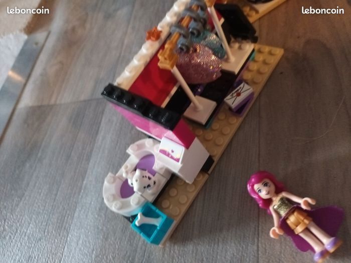 Légo la loge de la chanteuse 41104 fille friends musique chanteur stars fille violet noir - photo numéro 4
