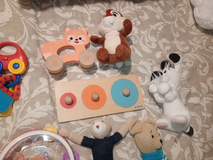 Lot jouets - photo numéro 2