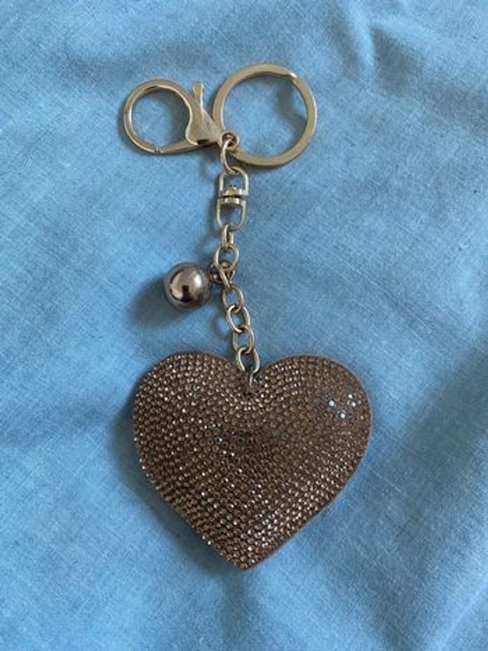 Magnifique porte-clés cœur strass Doré