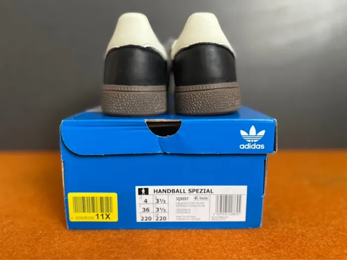 Adidas Original Handball Spezial - core black/ivory/gum - photo numéro 4