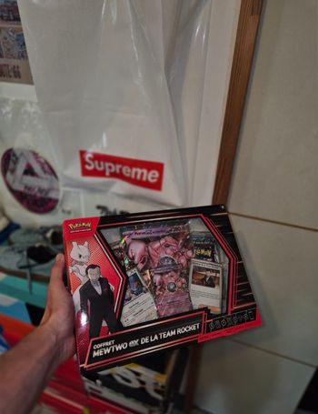 Coffret Mewtwo EX de la Team Rocket FR