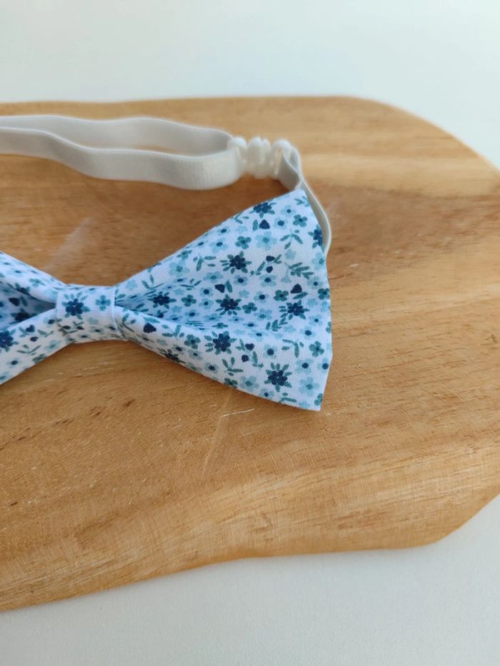 Noeud papillon enfant bleu - photo numéro 3