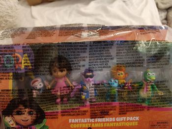 Coffret dora amis fantastiques neuf