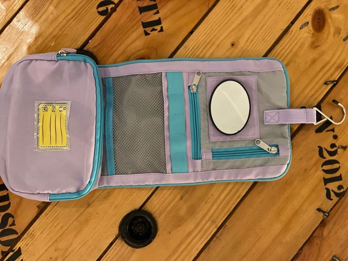 Trousse de toilette reine des neiges - photo numéro 3