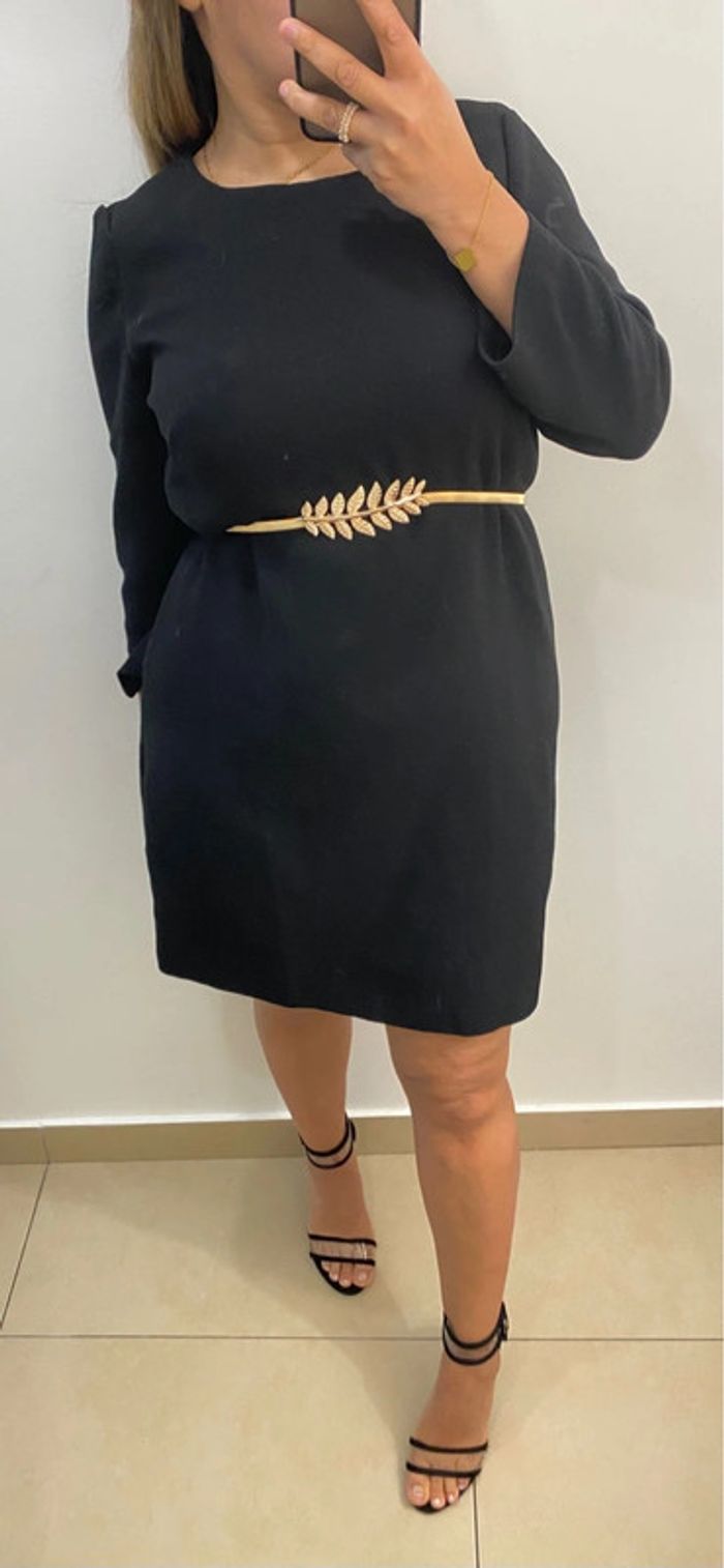 Superbe Robe Droite Dos Nu Taille 42 - photo numéro 5