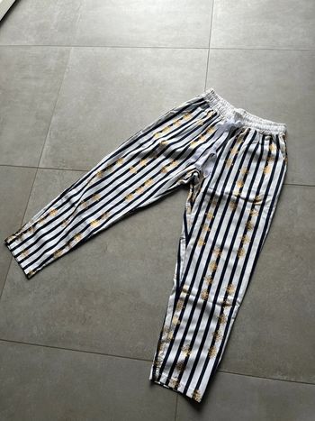 Pantalon lin à rayures