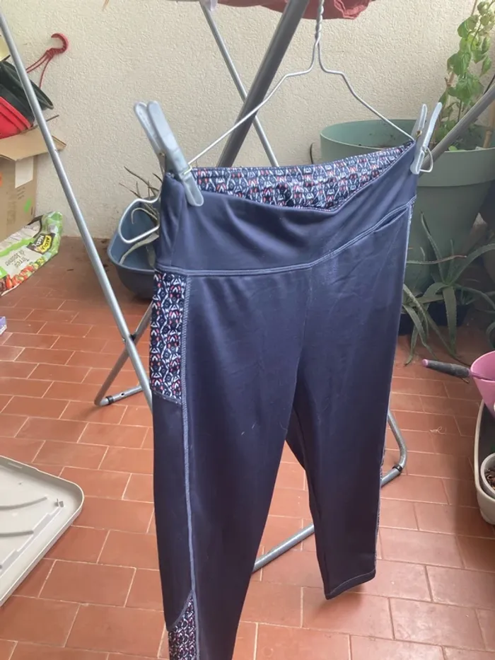 Legging court de sport, taille S - photo numéro 2