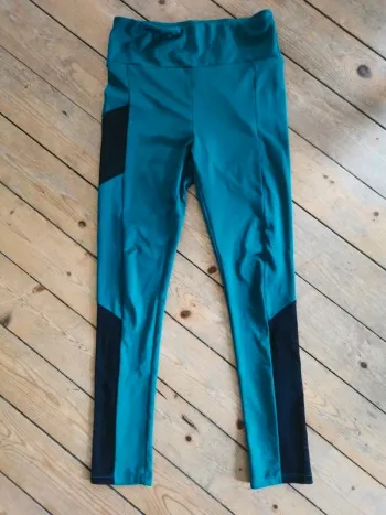 Leggings sport vert très joli Gemo