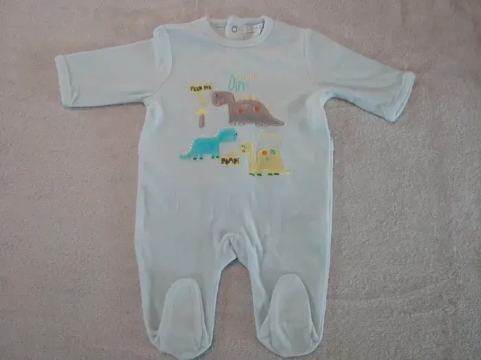 Pyjamas 3 mois bleu (réf perso F-B46)(familleac72)