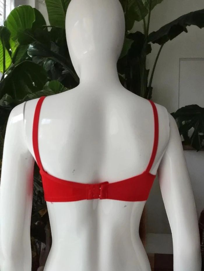 Soutien gorge 85B - photo numéro 3