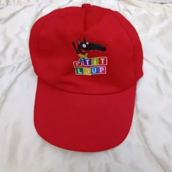 Casquette rouge réglables P'tit Loup 5 / 8 ans