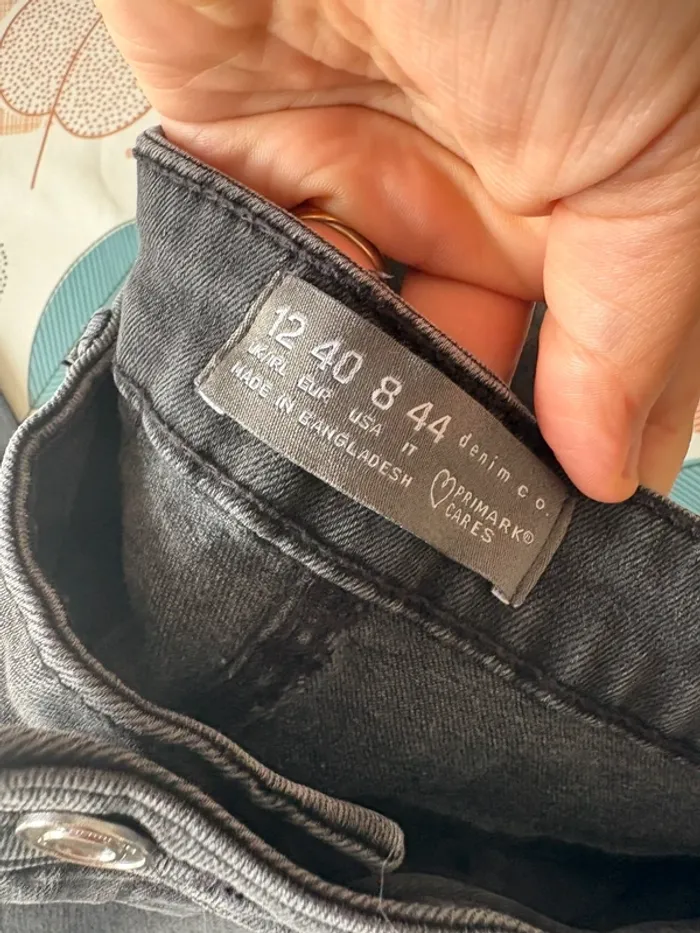 Lot de trois, jeans neuf, juste lavé jamais porté, taille 40 - photo numéro 6