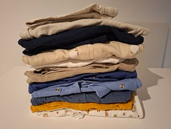 Lot de pyjamas et ensemble garçon h&m printemps/été