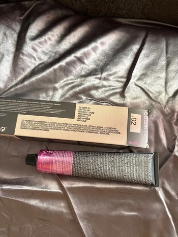 Revlon color excel gloss 02