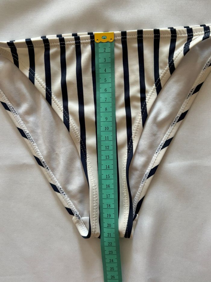 Maillot de bain 2 pièces crème à rayures bleu marine - Jennyfer - M/38 - photo numéro 10