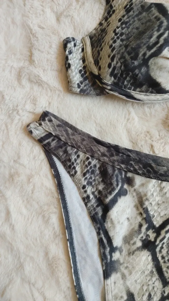 Maillot de bain bikini vintage échancré motif serpent reptile polyamide elasthan - photo numéro 7