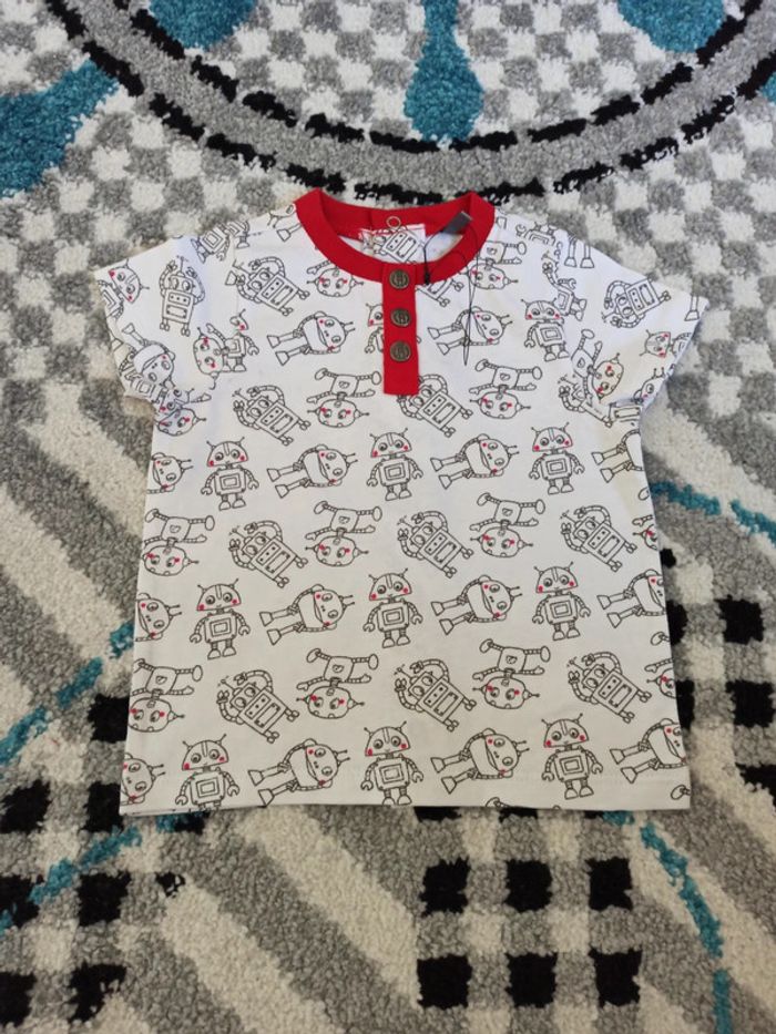 Lot 3 t-shirt manches courtes NEUFS - 6 mois - photo numéro 3