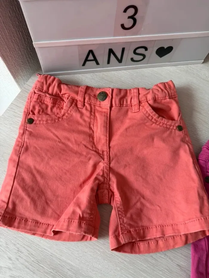 2 shorts réglables Pure basic 3 ans - photo numéro 3