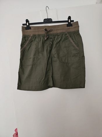 Jupe courte kaki